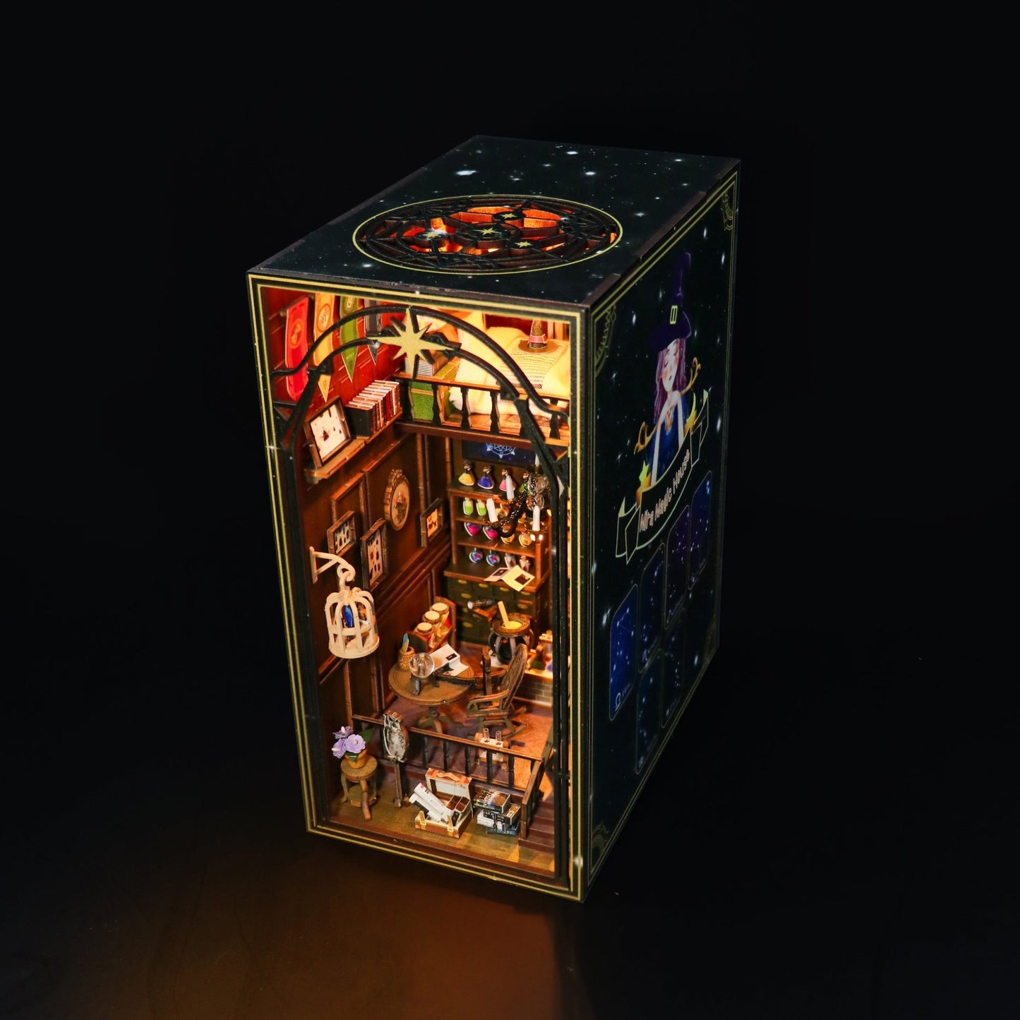 Booknook Magic house - Assemblr