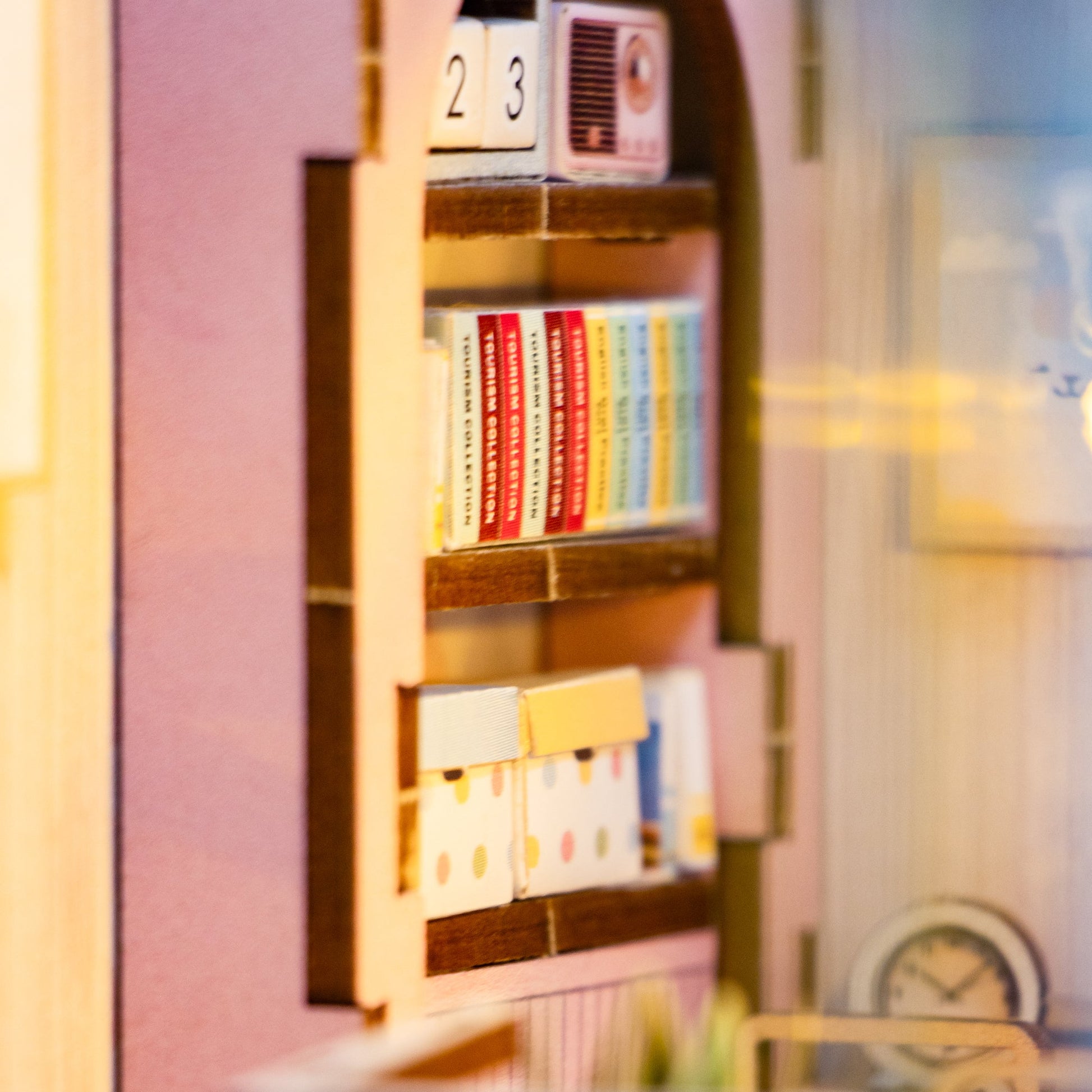 Booknook Pink Loft - Assemblr